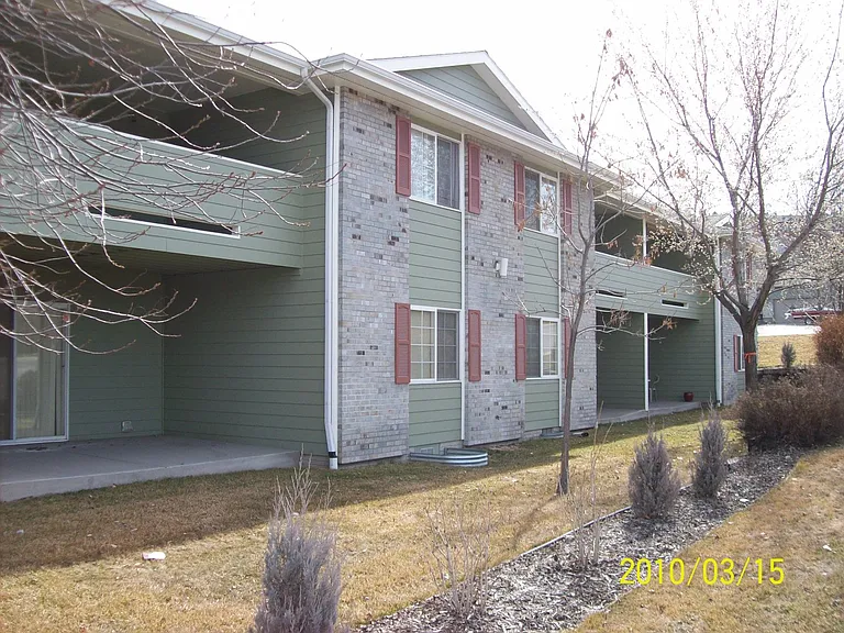 4104 Hillview Way — Photo 5