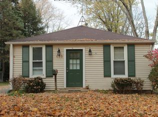 455 Chestnut St, Batavia, IL 60510