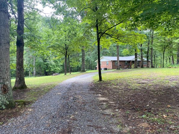 1112 N Shady Lane Loop, Clarkrange, TN 38553