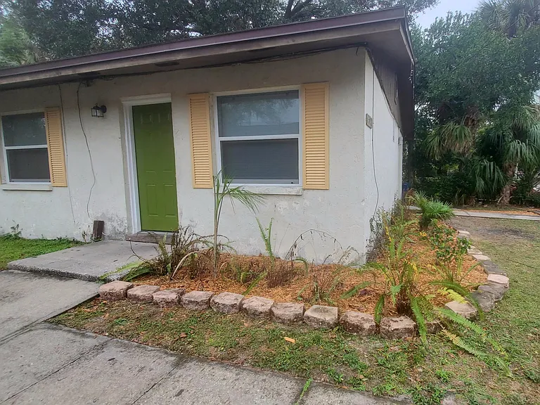 1411 E Chilkoot Ave #A — Photo 3