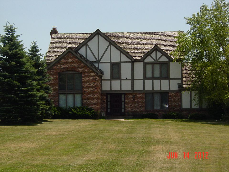 1st image of 16861 Windsor Ct