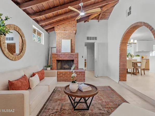 4465 E La Jolla Cir, Tucson, AZ 85711