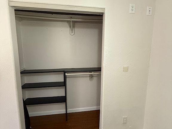 4th image of 3648 Dakota Ave