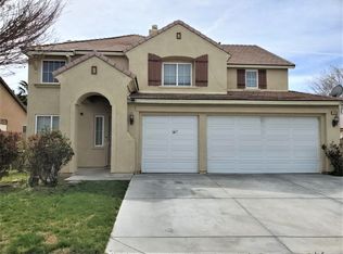 1720 Imperial St, Lancaster, CA 93534