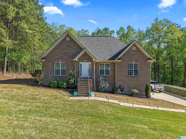 105 Olivia Dr, Trussville, AL 35173