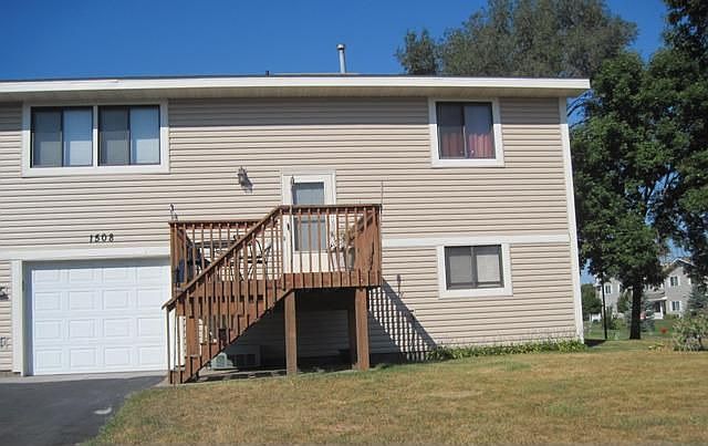 1st image of 1508 127th Ln NE
