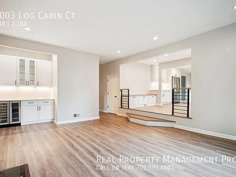 8003 Log Cabin Ct — Photo 6
