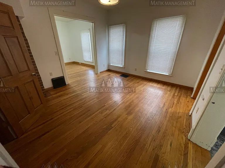 805 4th St SE — Photo 20