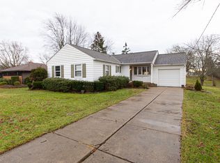 1162 Staley Rd, Grand Island, NY 14072