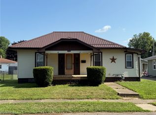 204 E 4th St, West Lafayette, OH 43845