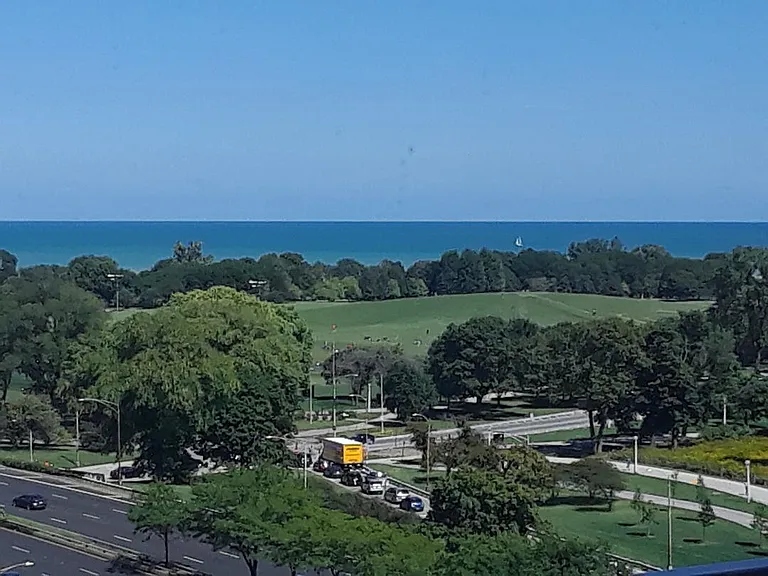 4250 N Marine Dr #1203 — Photo 10