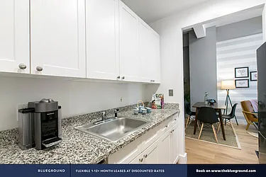 Rented by The Blueground