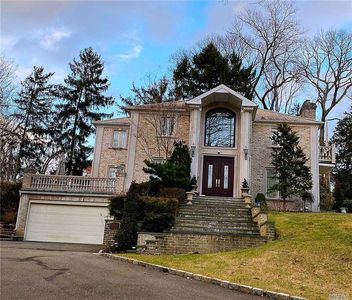 46 Timber Ln, Manhasset, NY, 11030