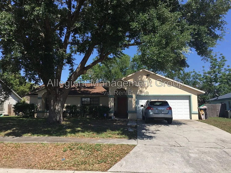 7107 Blair Dr — Photo 1