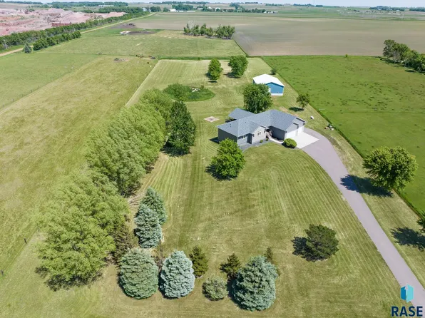 26712 481st Ave, Brandon, SD 57005