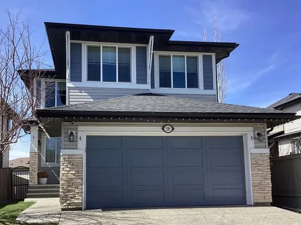 28 E Evansview Mnr NW, Calgary, AB T3P 0J7