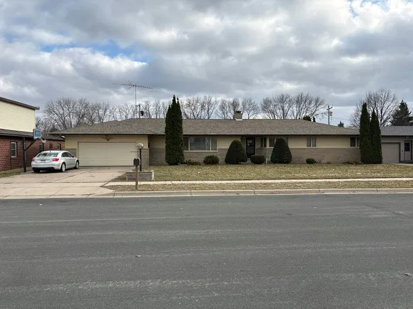 204 W Elgin St, Arlington, MN 55307