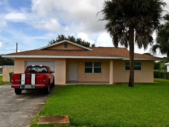 1501 SE Minorca Avenue, Port St Lucie, FL 34952