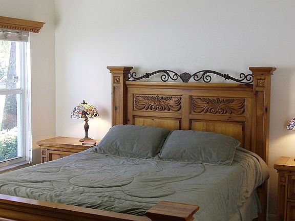 2nd image of 23342 Olde Meadowbrook Cir