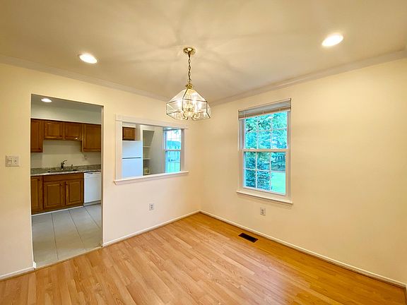 2nd image of 7518 Indian Hills Dr