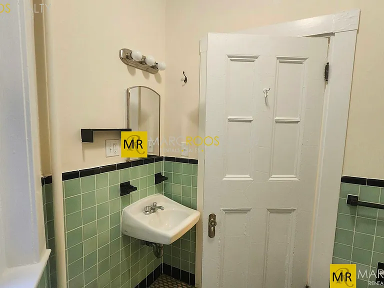 506 Beacon St — Photo 7