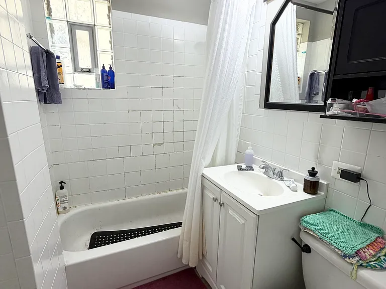 1336 W Cullerton St #1 — Photo 10