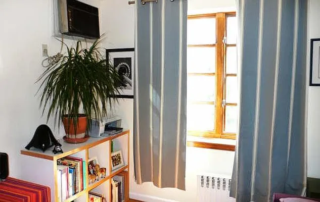 Rented by K.Chang Realty | media 52