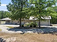 3 bed, 3550 sqft, $3,000 — Photo 3