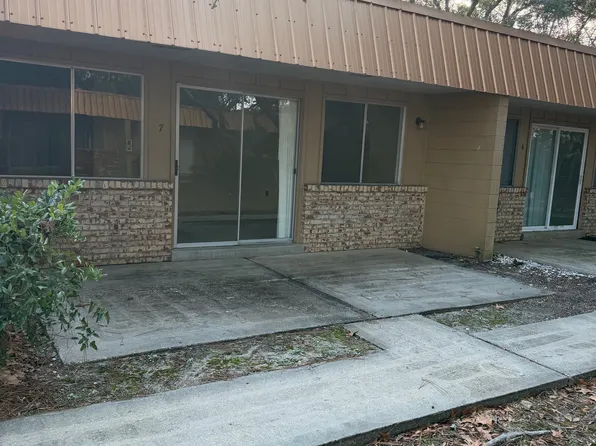 76 4th Ave Unit 7, Shalimar, FL 32579