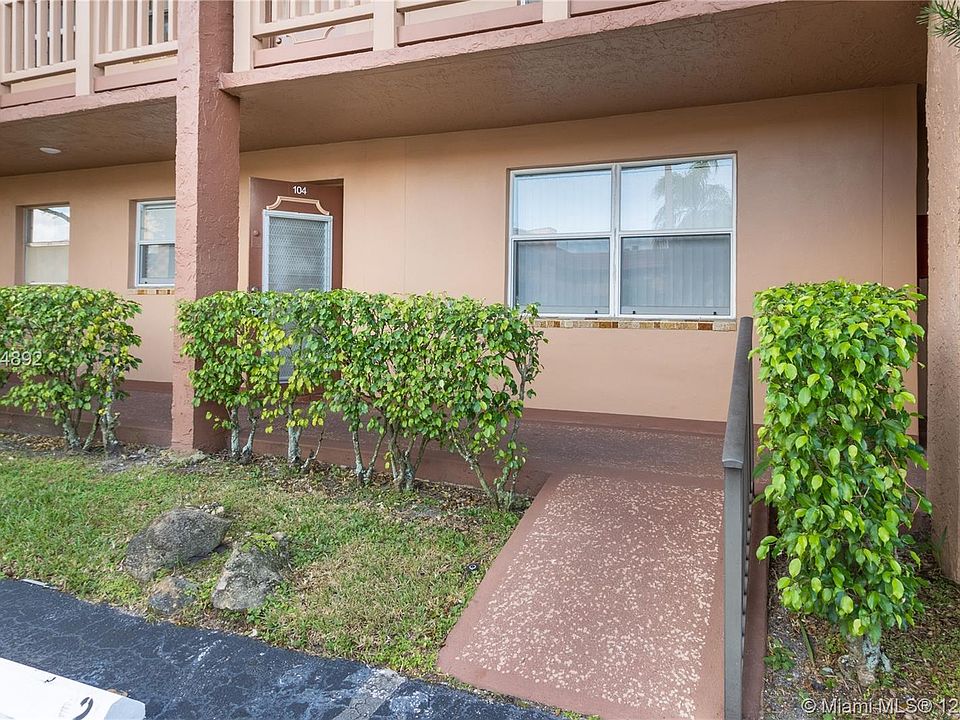 1st image of 9660 Sunrise Lakes Blvd APT 104