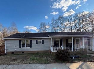 181 Sweat Hill Rd, Clemmons, NC 27012