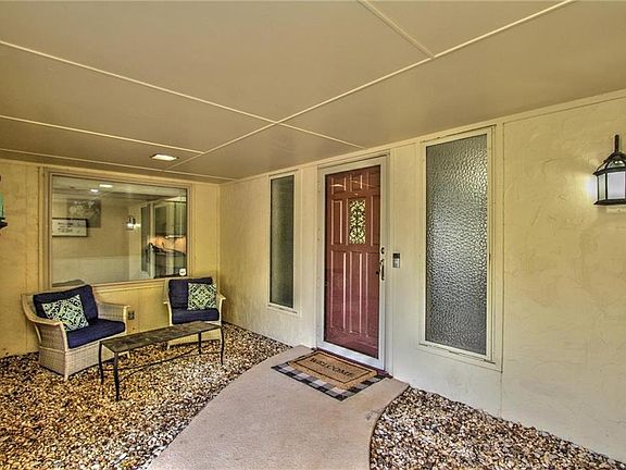 5th image of 11225 Folkstone Dr