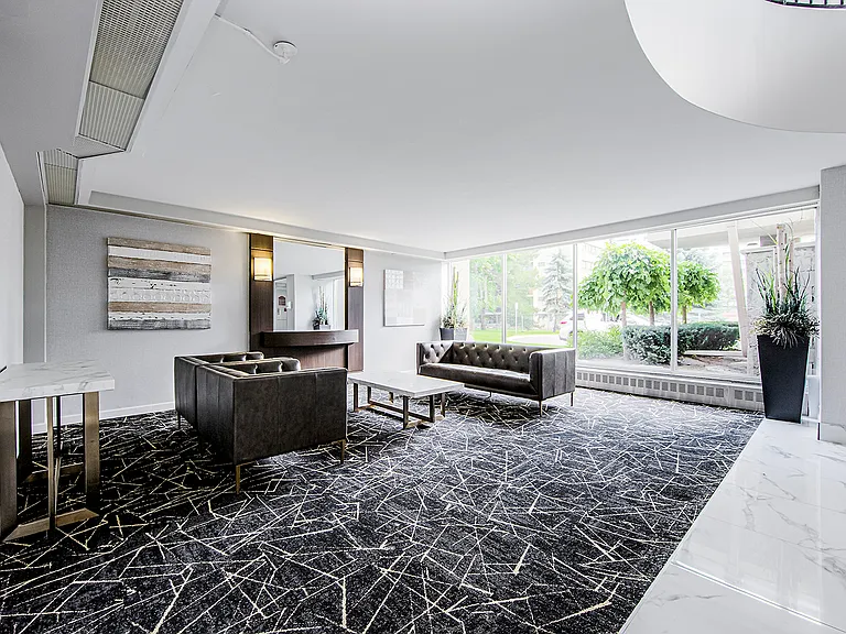 20 Esterbrooke Ave — Photo 8