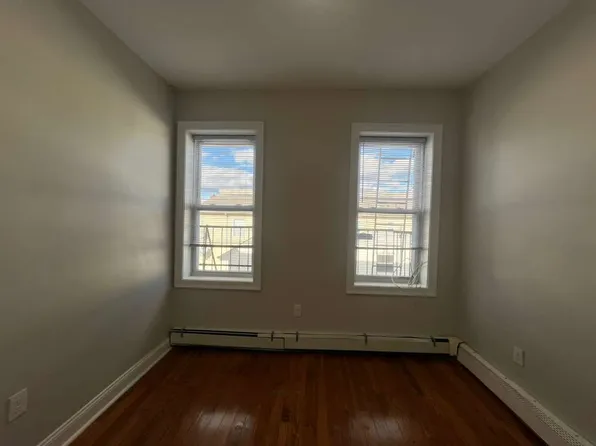 18-22 Wright Avenue image 5 of 5