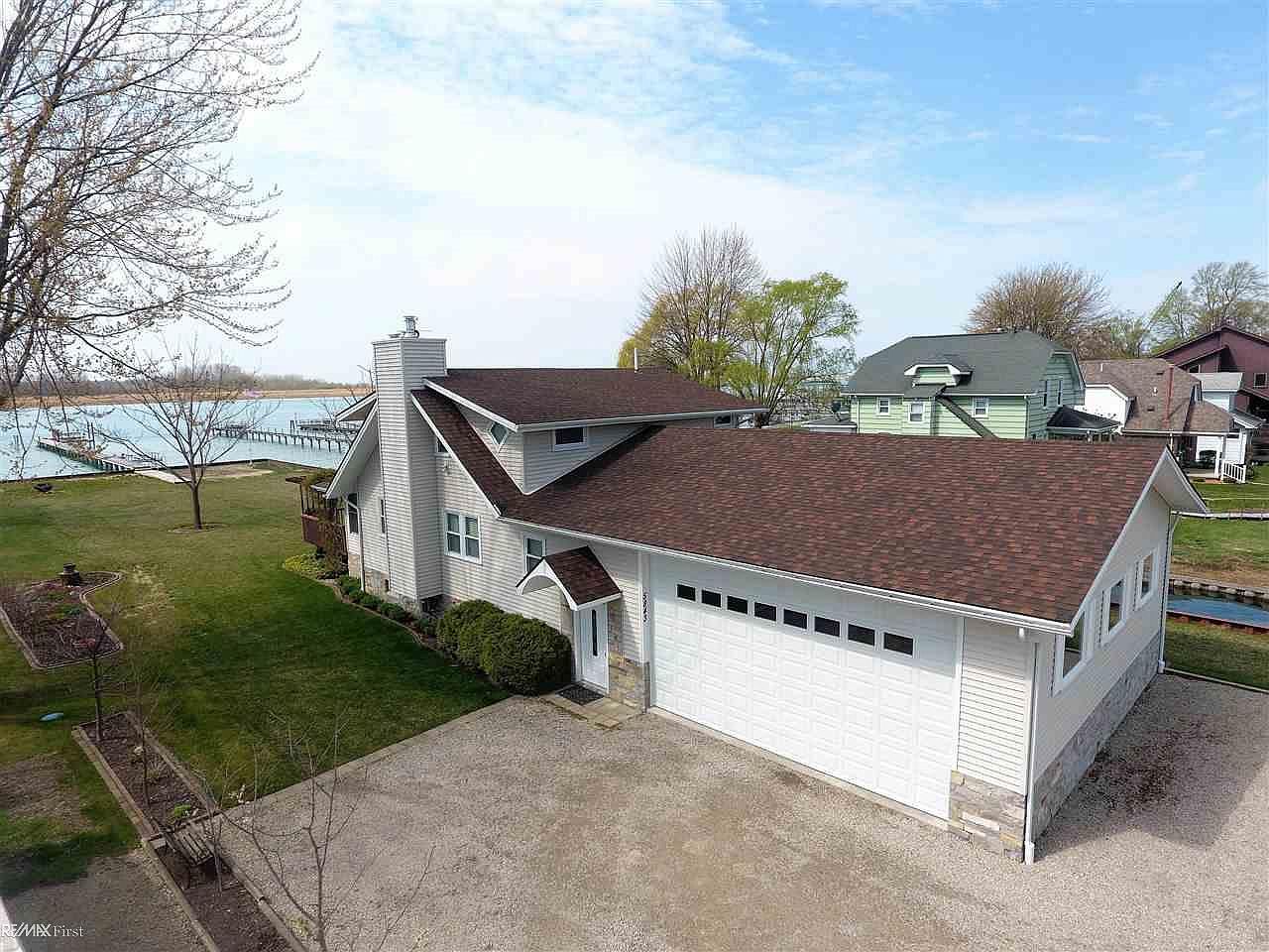 5843 Pointe Tremble Rd Pearl Beach Mi Mls Zillow