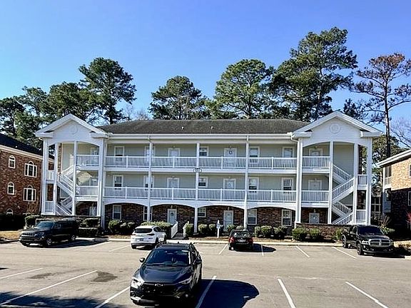 2nd image of 694 Riverwalk Dr. #102