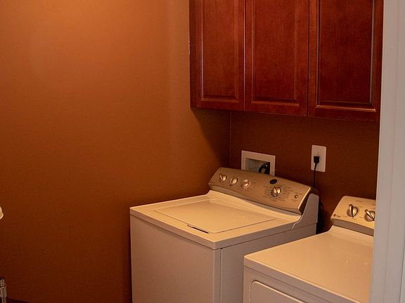 Laundry Rm. W/Washer & Dryer