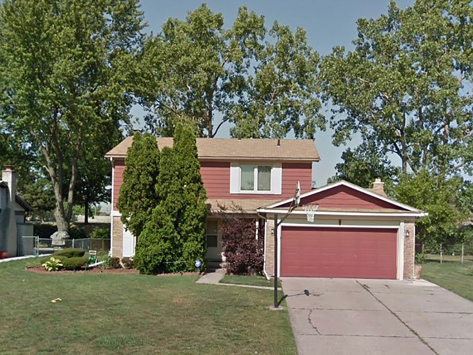 1st image of 29755 Red Leaf Dr