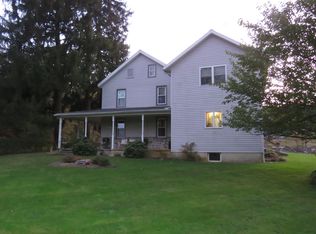 8 Cocalico Rd, Robesonia, PA 19551