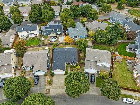 2nd image of 6436 Juliann Court SE