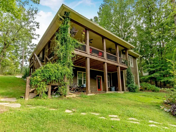 84 Live Oak Point, Jacksons Gap, AL 36861