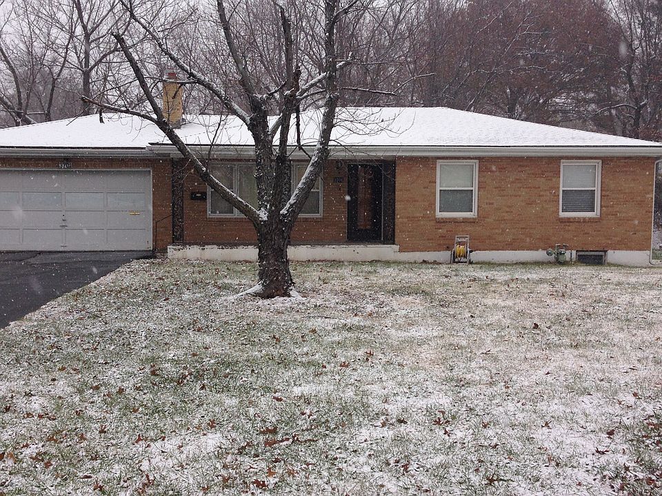 1st image of 3701 S Claremont Ave