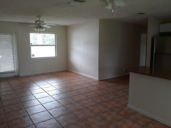 2nd image of 209 Ponderosa Dr