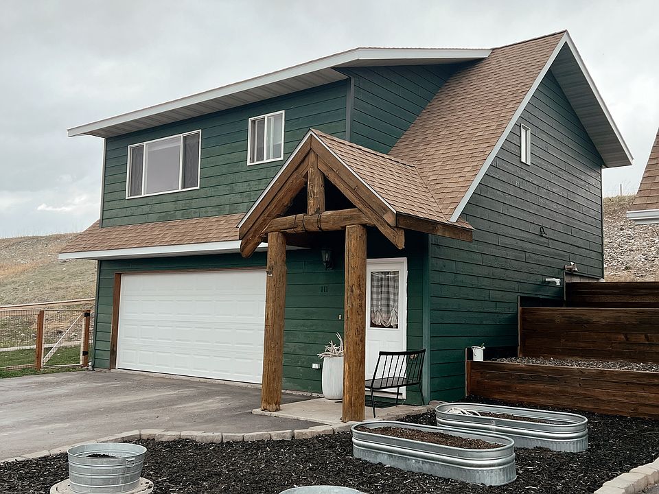 1st image of 111 Gravel Hollow Dr