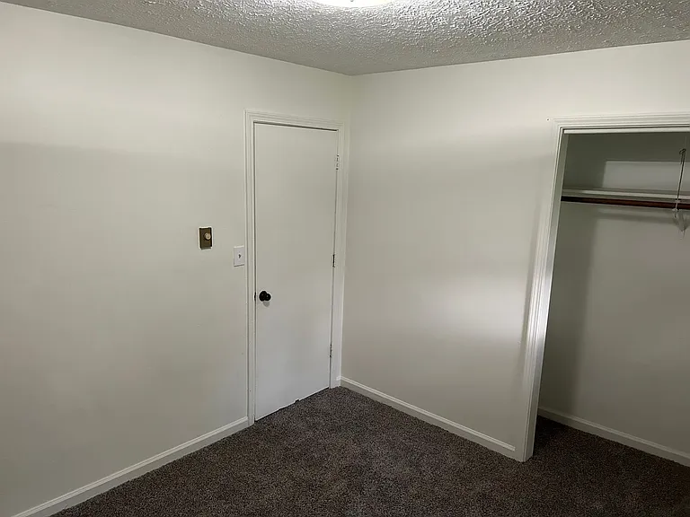 117 Murdock St — Photo 10
