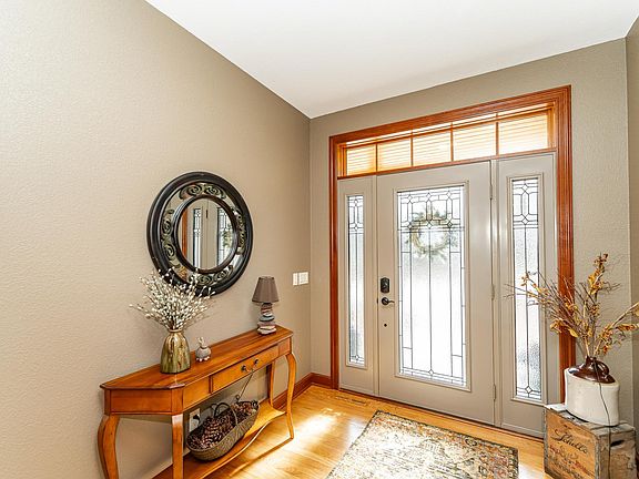 5th image of 7005 Halifax Ln NW