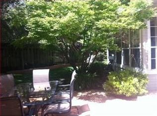 10790 Ashbourne Ct, Cupertino, CA 95014