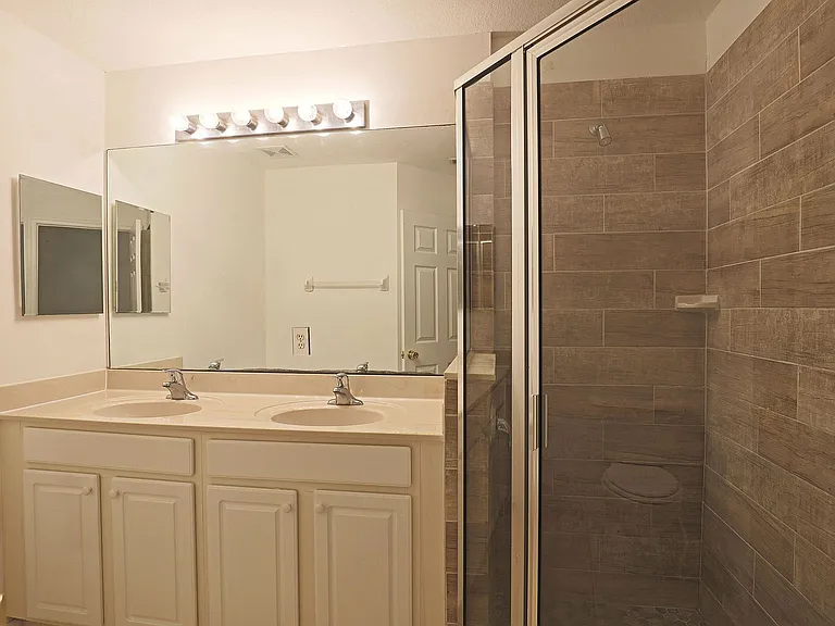 8205 Pacific Beach Dr — Photo 8