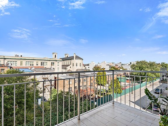 5th image of 659 Bergen St #4D