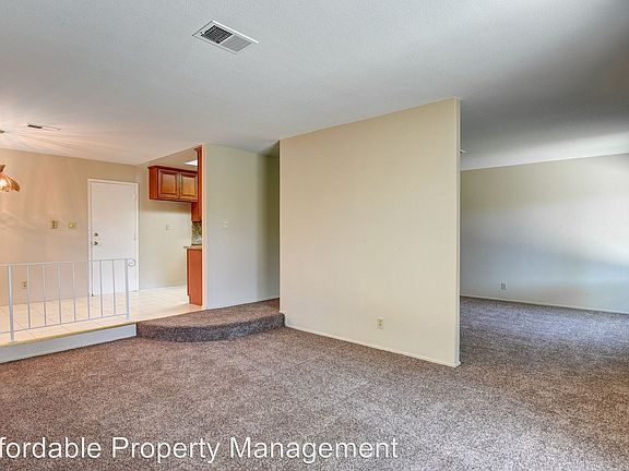 3rd image of 4623 Jean Ct